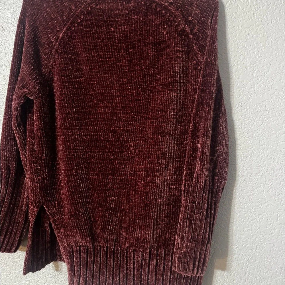 Pink Rose Chenille Sweater | Women’s Medium | Soft Cozy Maroon Knit